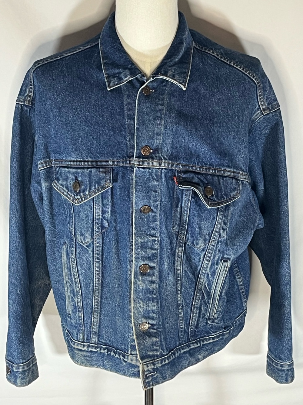 Levi’s 70507 0214 Vintage Men’s Denim Trucker Jean Jacket  w/Hand Pockets XL